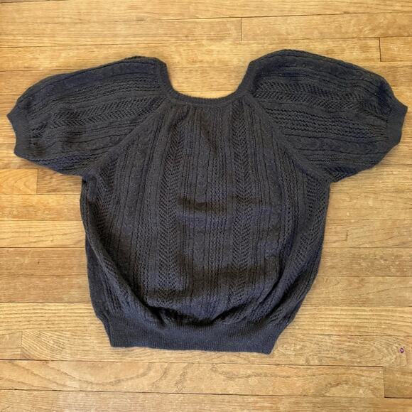 Express Design Studio Gray silver cropped sweater shirt top size medium M
b29 - Picture 4 of 4